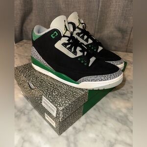 Air Jordan 3 Retro 'Pine Green'